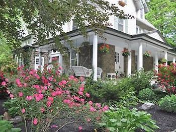 Wayne Bed & Breakfast Inn (Adults Only) Buitenkant foto
