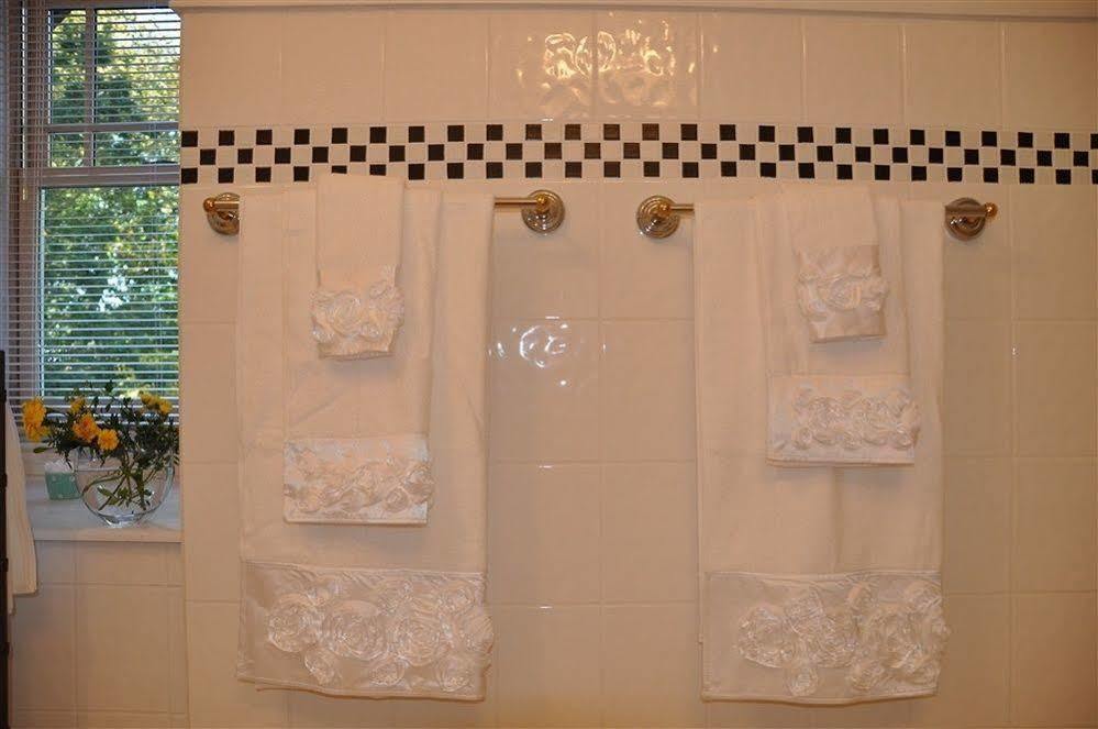 Wayne Bed & Breakfast Inn (Adults Only) Buitenkant foto