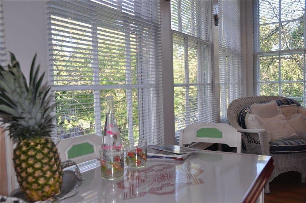 Wayne Bed & Breakfast Inn (Adults Only) Buitenkant foto